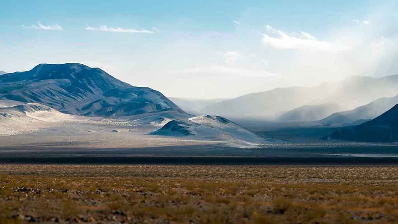 Stitching the Sky: A Practical Guide to Building Panoramas Inside Lightroom