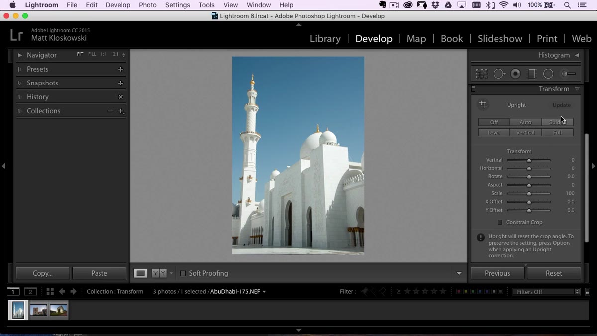 Guided mode selected, cursor ready to draw on building
